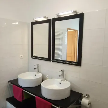 Independant 40m² Avec Jardin Prive Quarto em Acomodações Particulares *